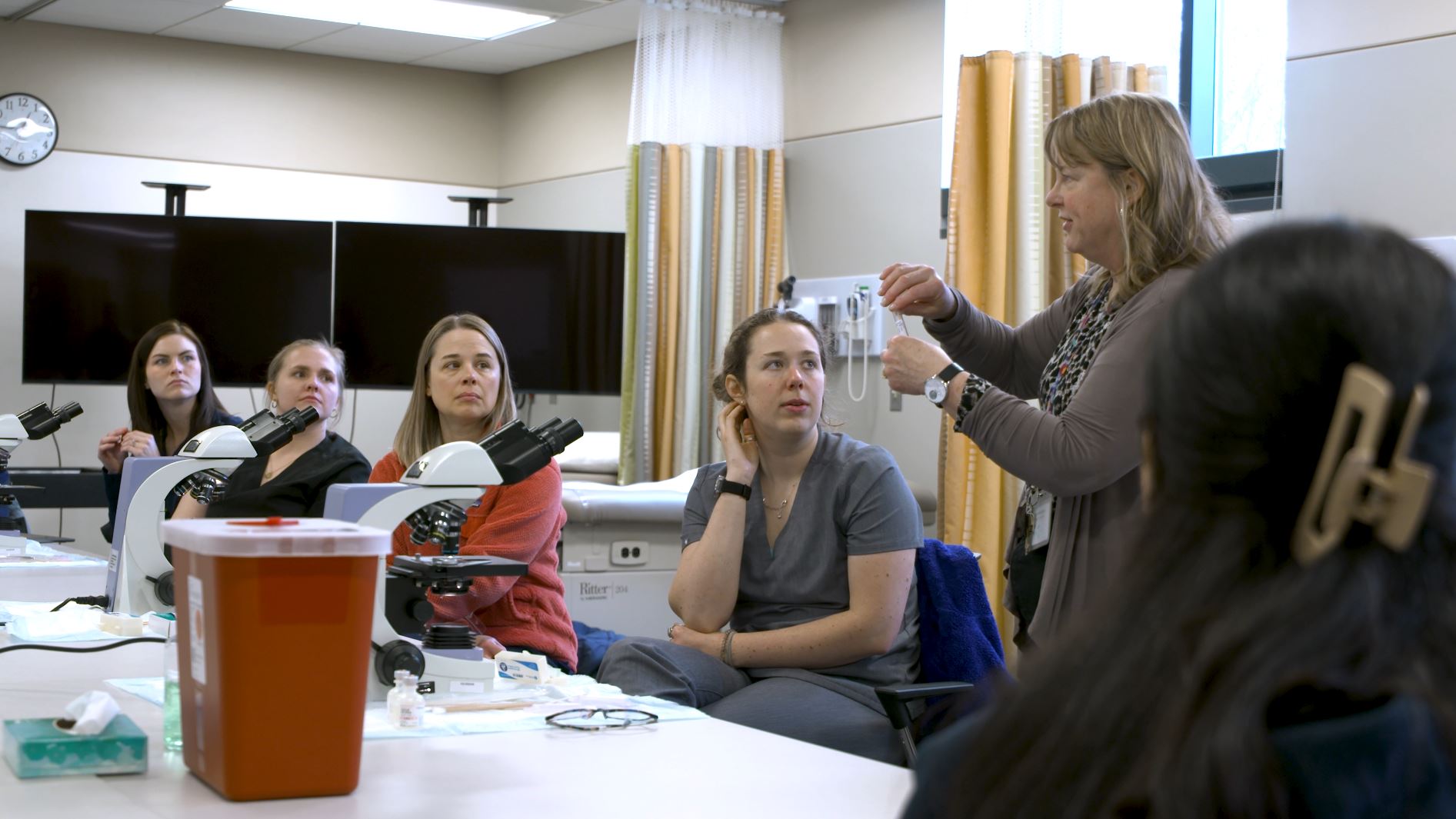 Beth Ammerman teaching