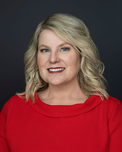 Lynae  Darbes